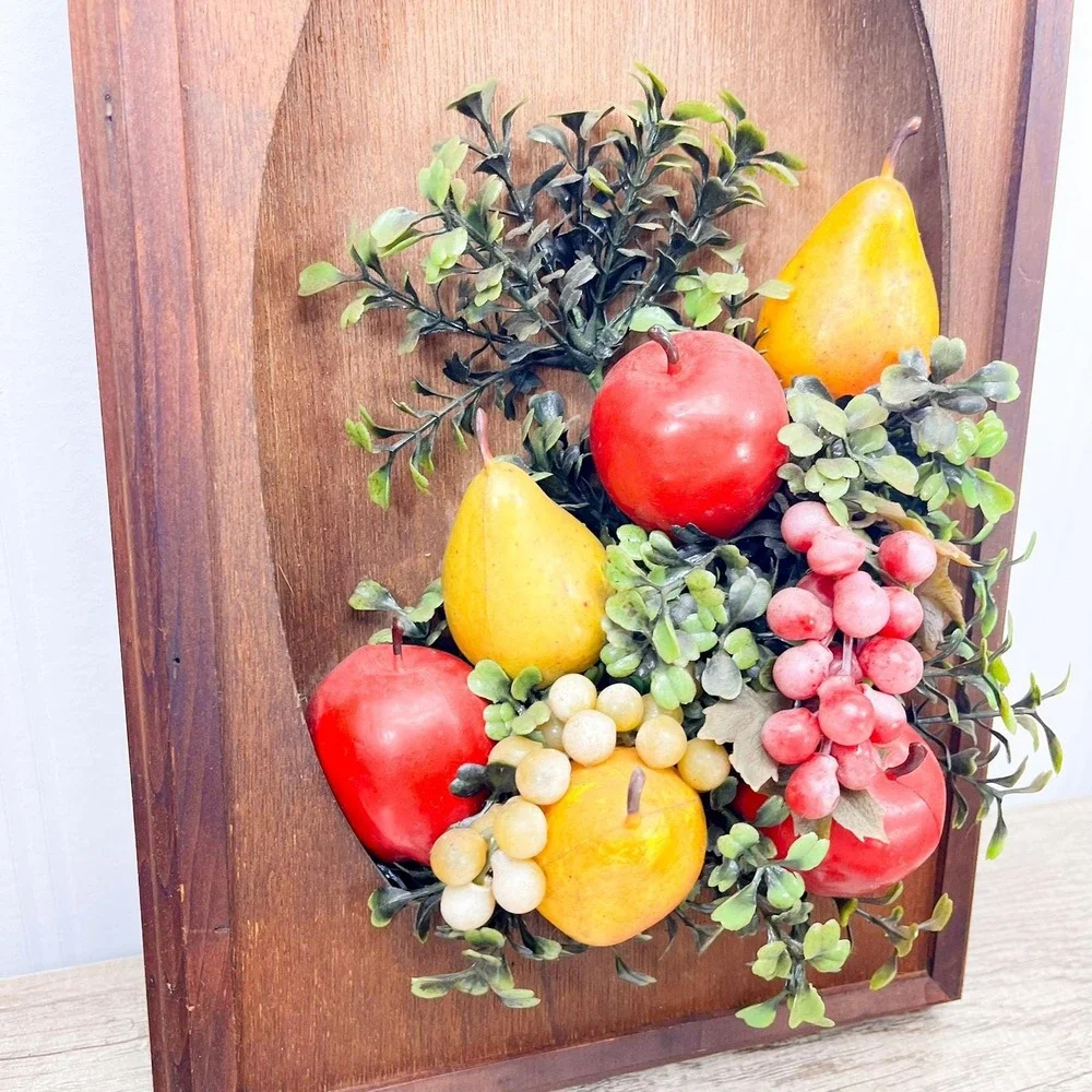 Vintage Wooden Oval Shadowbox - Curio Wall Hanging